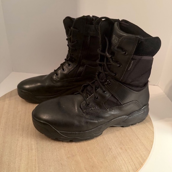 5.11 Tactical ATAC Storm 8" Waterproof Side Zip Boots Men’s Size 10 Black - Picture 2 of 9